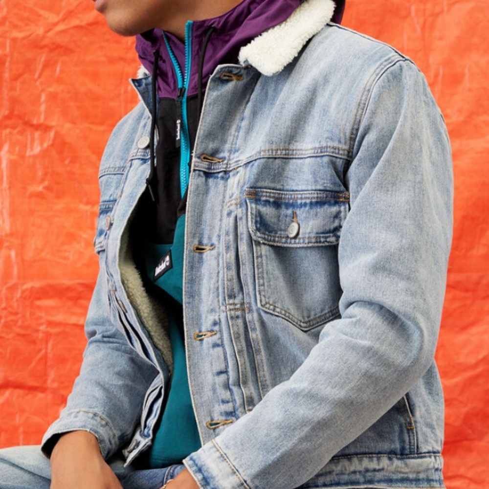 PacSun Light Vintage Fit Denim Jacket
